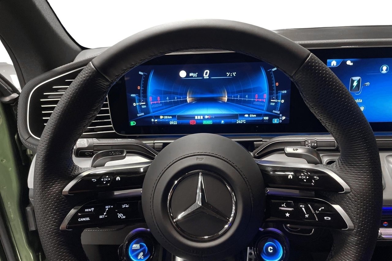 Mercedes-Benz GLE 53 2026, photo 7/10