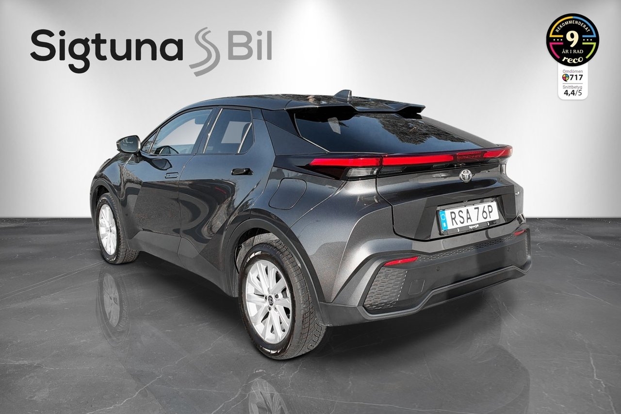 Toyota C-HR PHEV Style / Backkamera 2025, photo 3/10