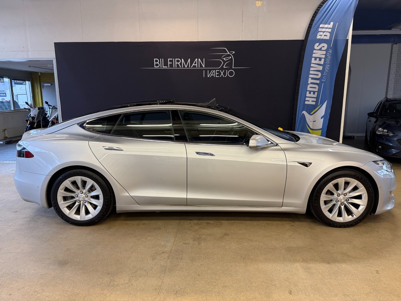 Tesla Model S 75D 525hk 2018, bild 3/10
