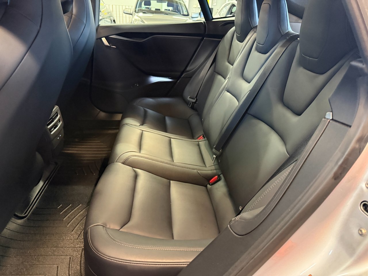 Tesla Model S 75D 525hk 2018, bild 7/10
