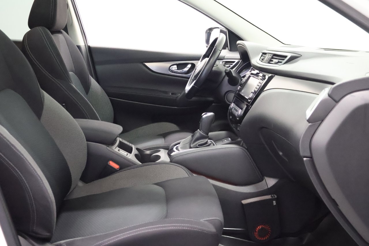 Nissan Qashqai 1.2 DIG-T N-Connecta 2018, kuva 5/10