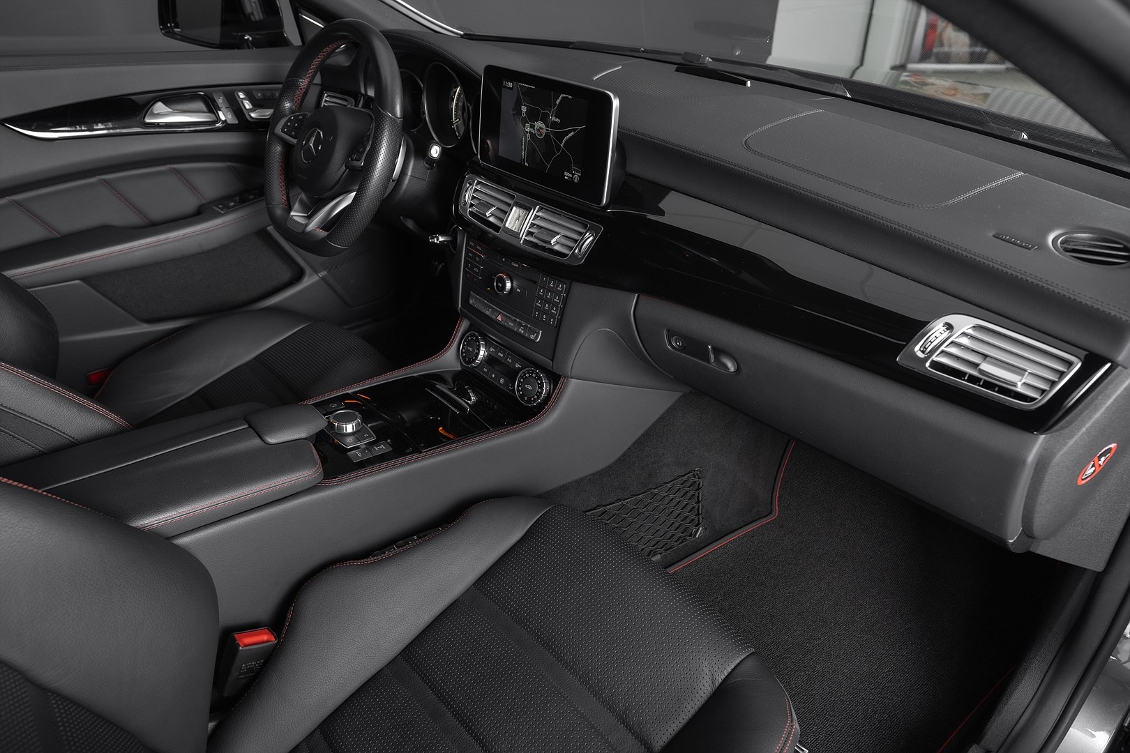 Mercedes-Benz CLS 2016, bild 5/9