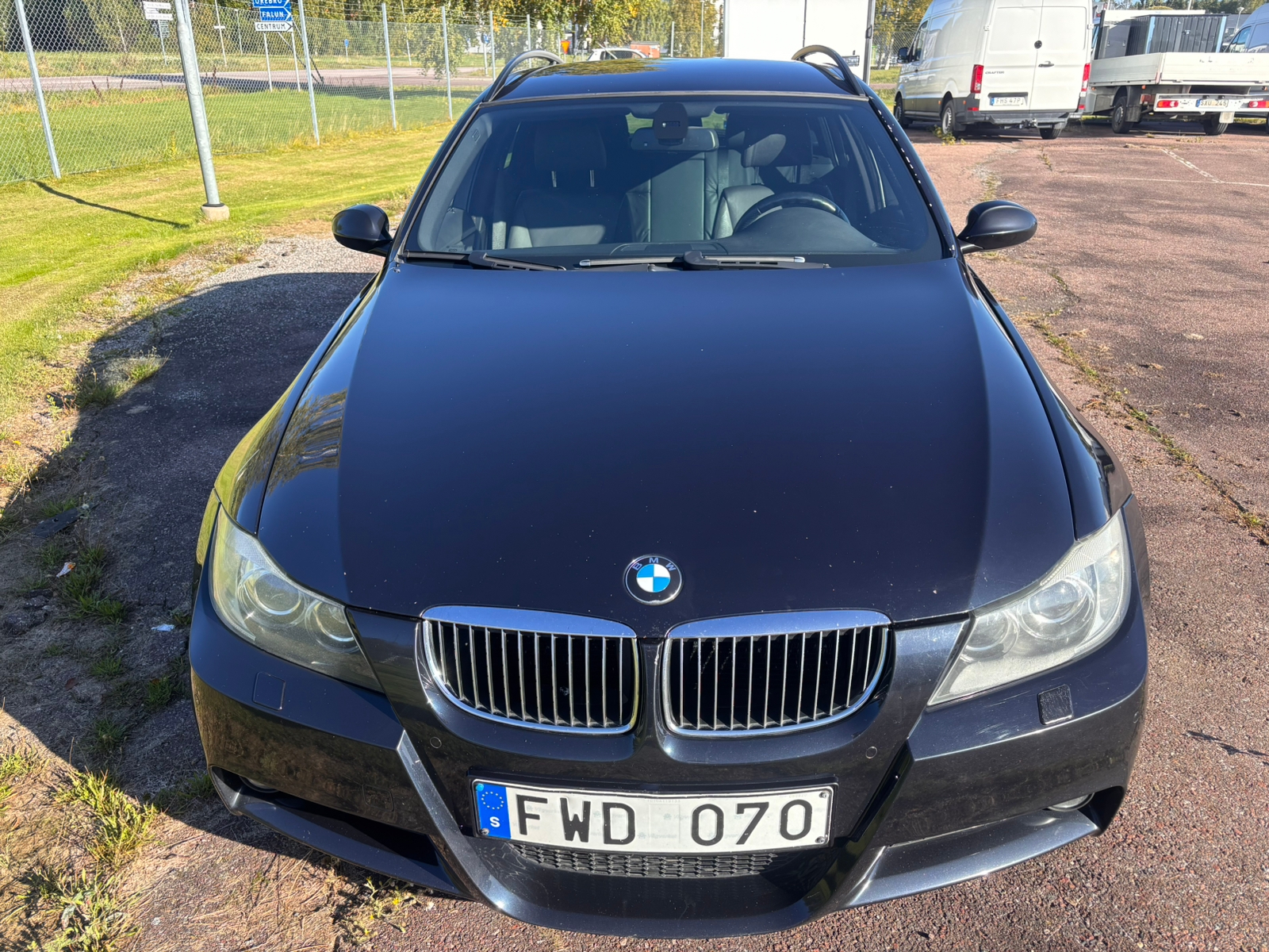 BMW 330 i Touring Automatisk 2008, photo 2/9