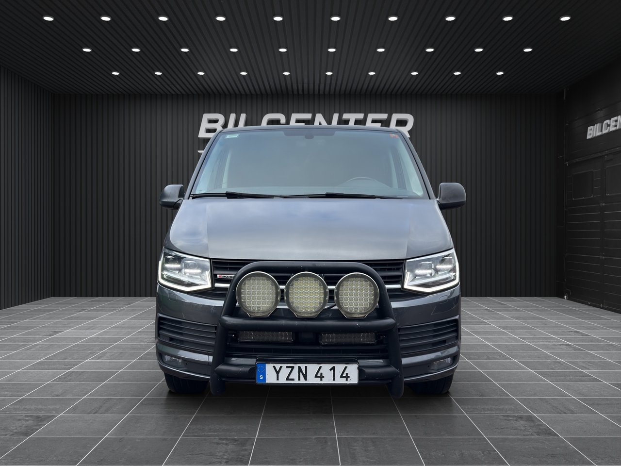Volkswagen Transporter 2019, bild 2/10