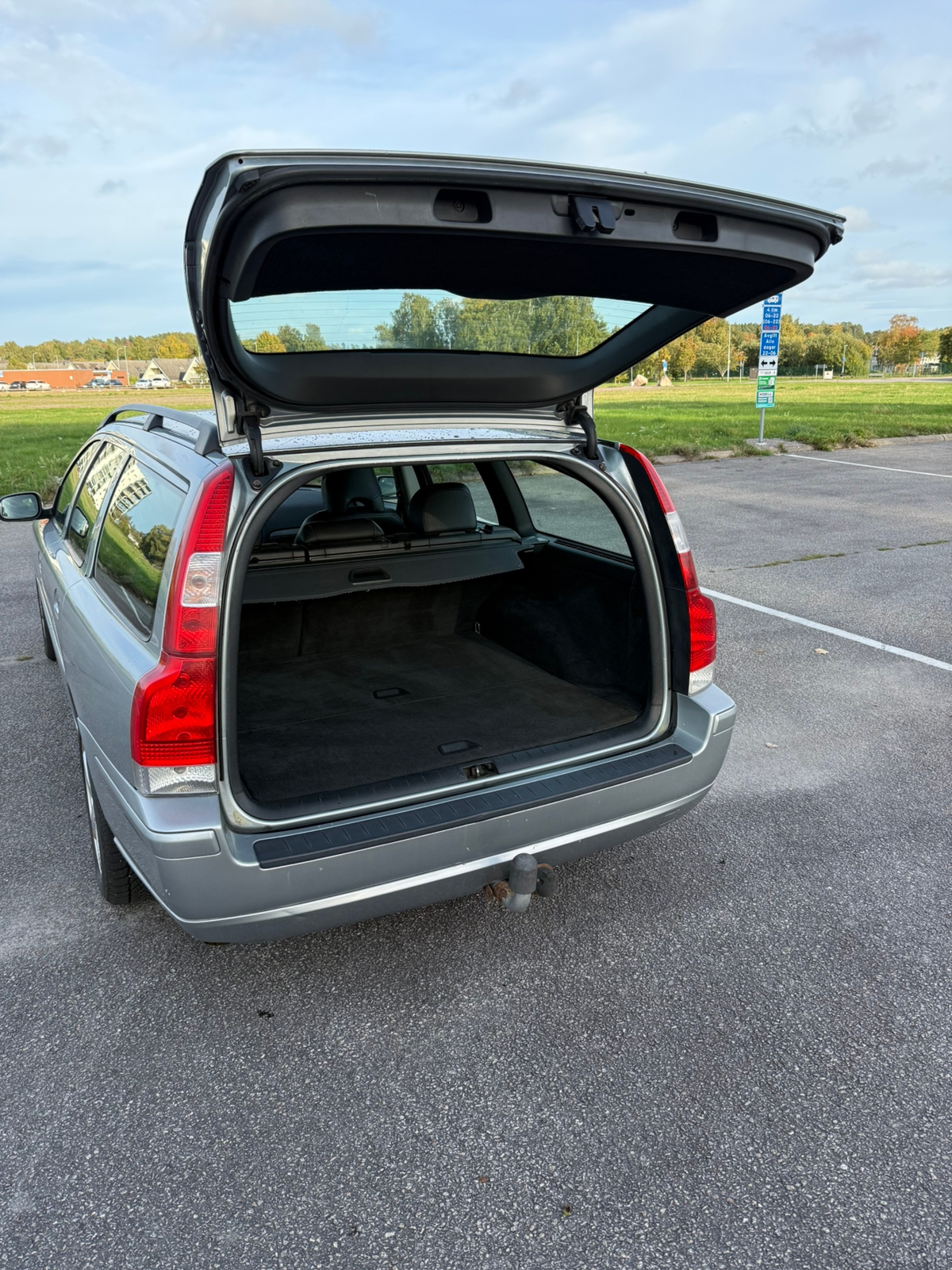 Volvo V70 2.4 Manuell 2008, bild 3/8