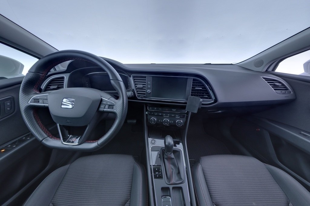 Seat Leon 2019, kuva 7/10
