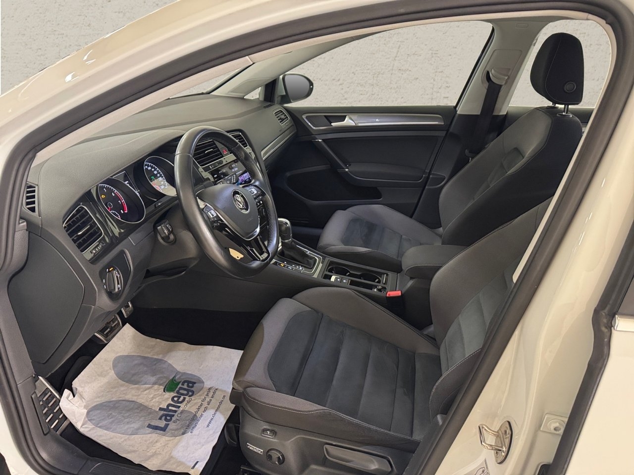 Volkswagen Golf 2018, photo 3/7