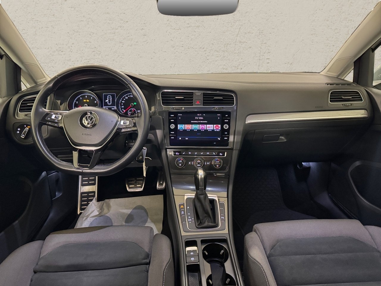 Volkswagen Golf 2018, photo 4/7