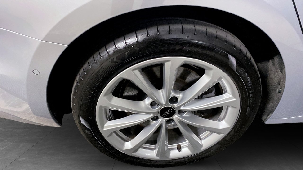 Audi A5 Avant E-hybrid 299HK Proline 2025, photo 6/10