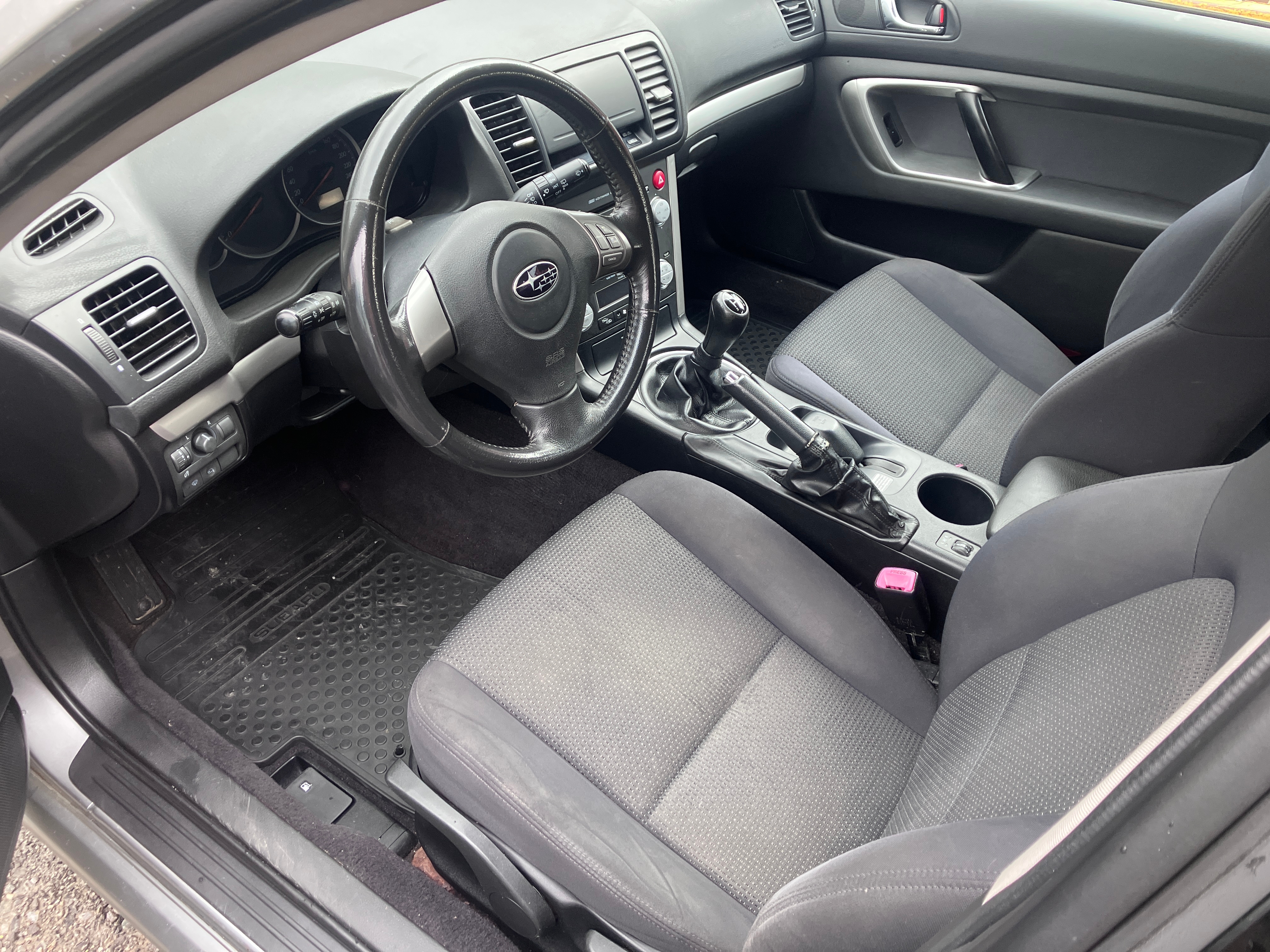 Subaru Legacy Wagon 2.0 4WD Manuell 2007, bild 5/6