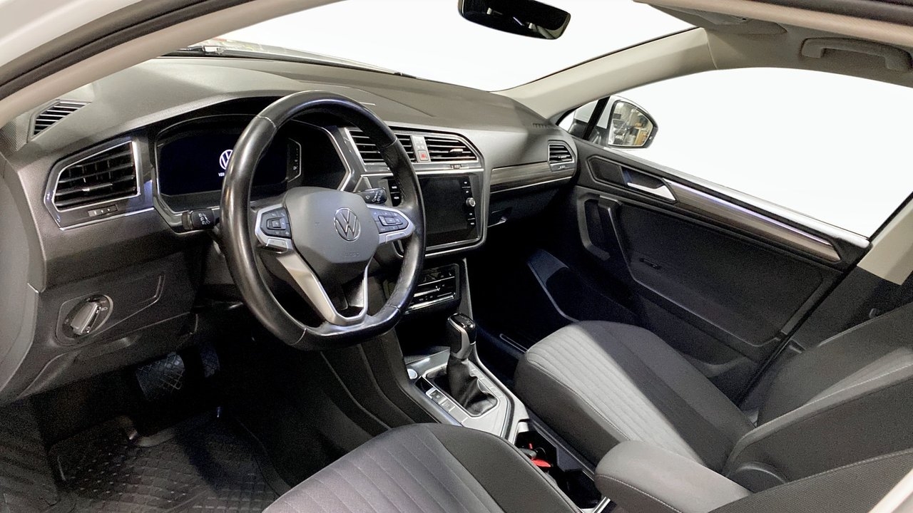 Volkswagen Tiguan Allspace 2024, photo 7/10