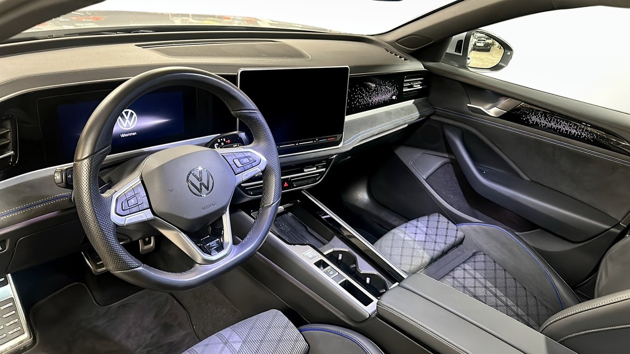 Volkswagen Passat 2025, bild 7/10
