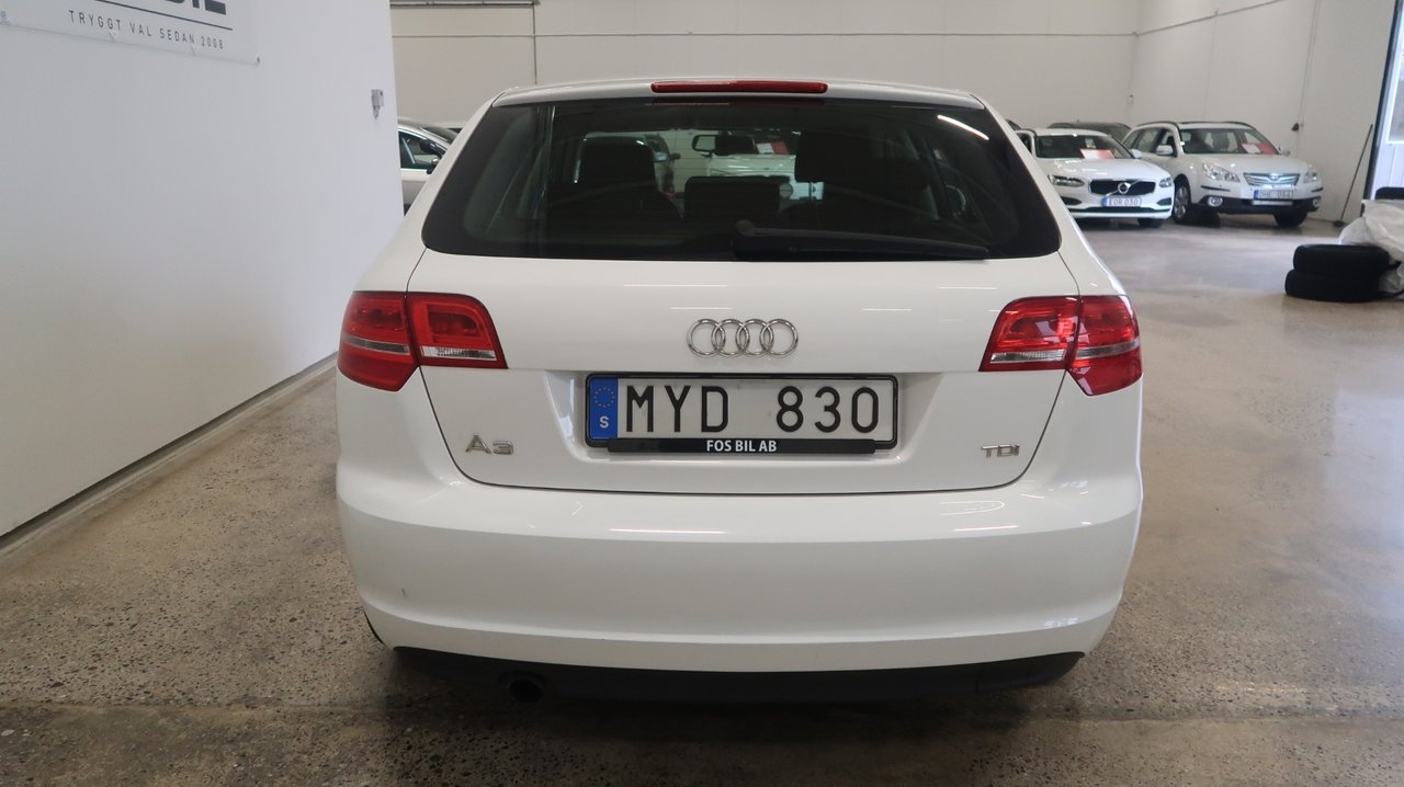 Audi A3 2.0 TDI Nyservad Kamremsbytt 2013, kuva 5/10