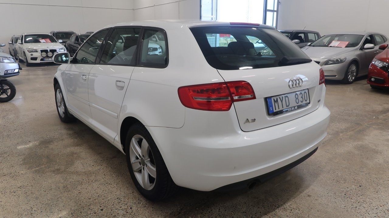 Audi A3 2.0 TDI Nyservad Kamremsbytt 2013, kuva 6/10
