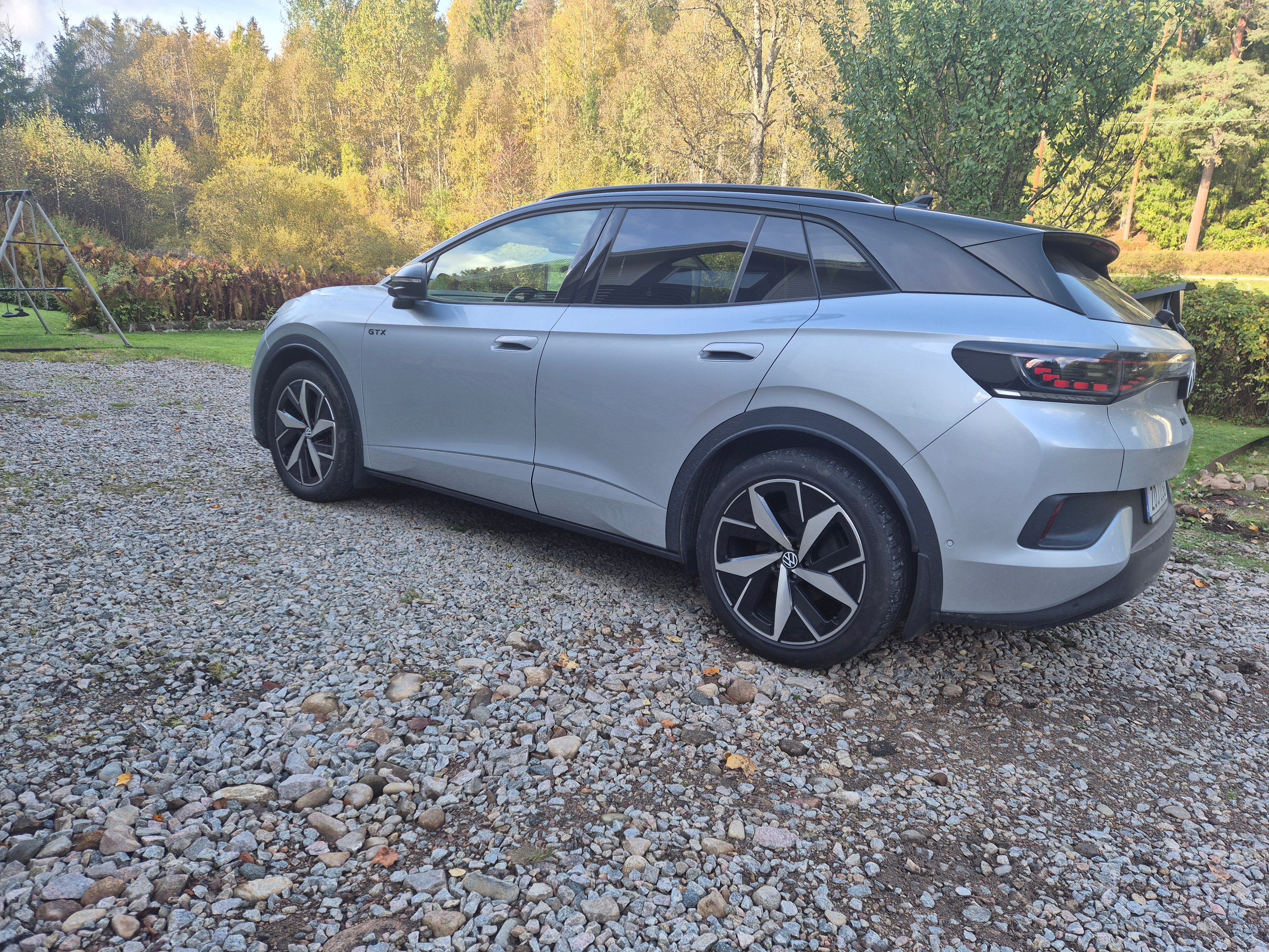 Volkswagen ID.4 GTX 77 kWh 4Motion 2023, photo 2/10