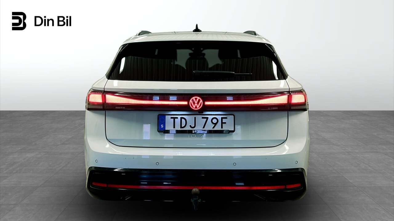 Volkswagen ID.7 2025, photo 5/10