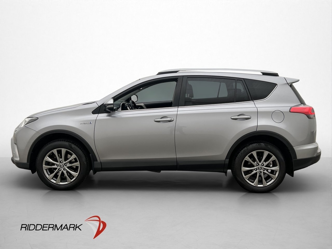 Toyota RAV4 2.5 Hybrid Executive 2018, kuva 4/35