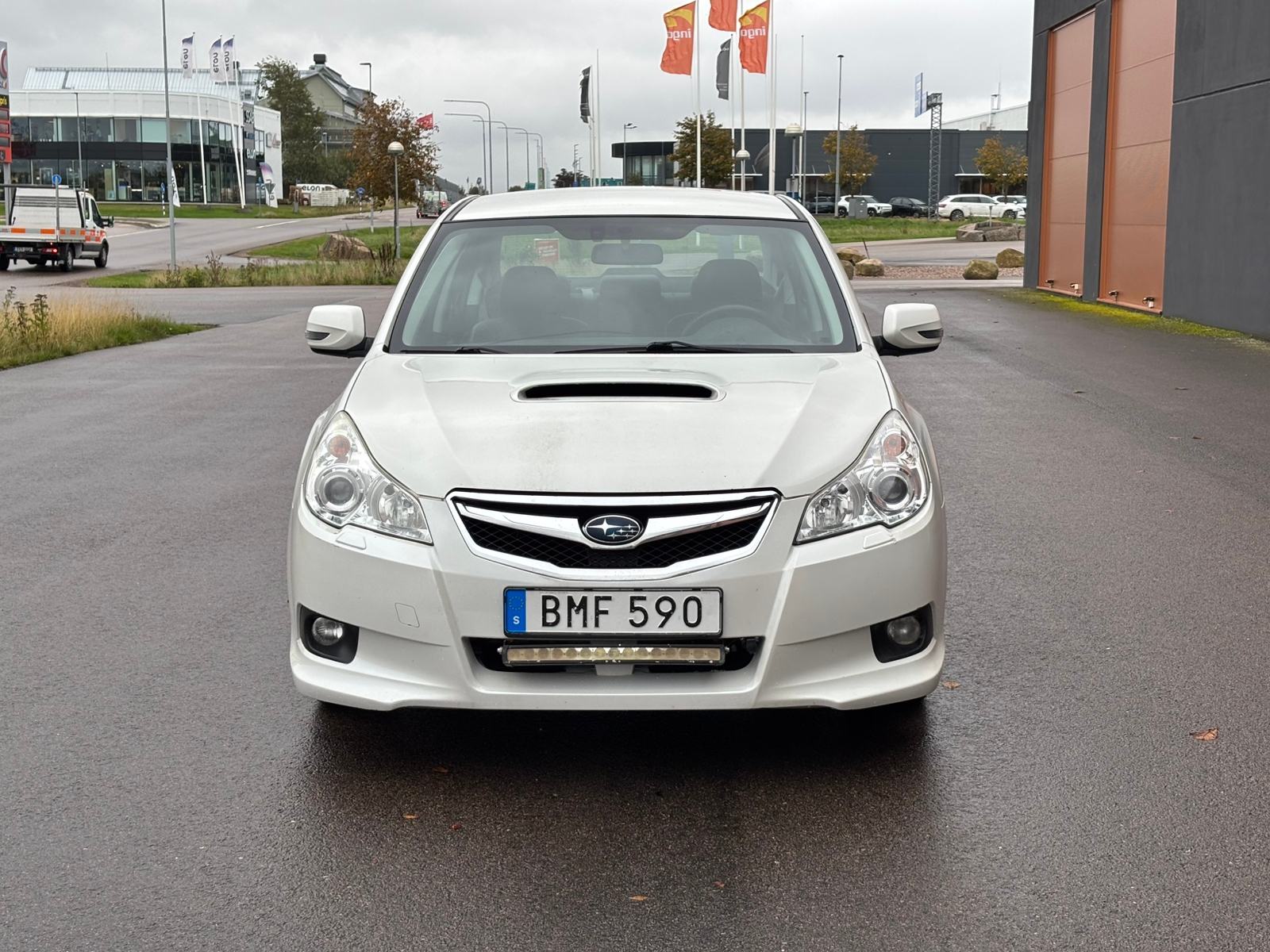 Subaru Legacy 2.0 4WD Manuell 2011, photo 2/8