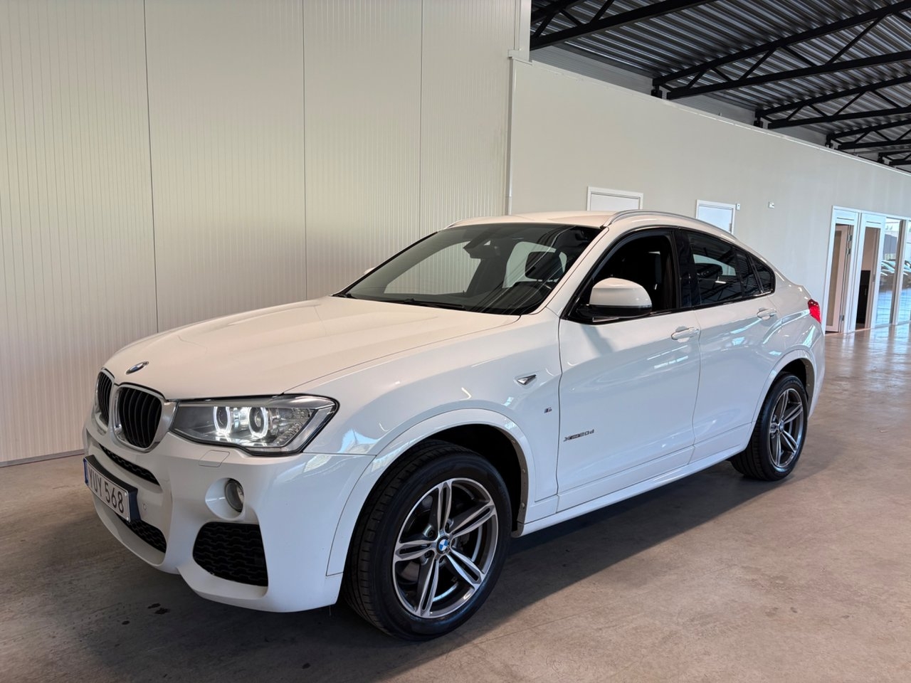 BMW X4 xDrive20d M-Sport 2018, kuva 4/10