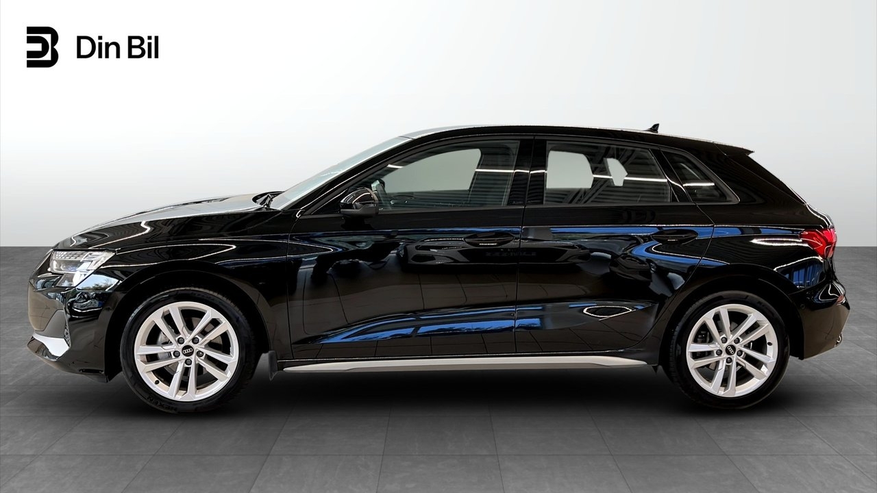 Audi A3 2025, bild 2/10
