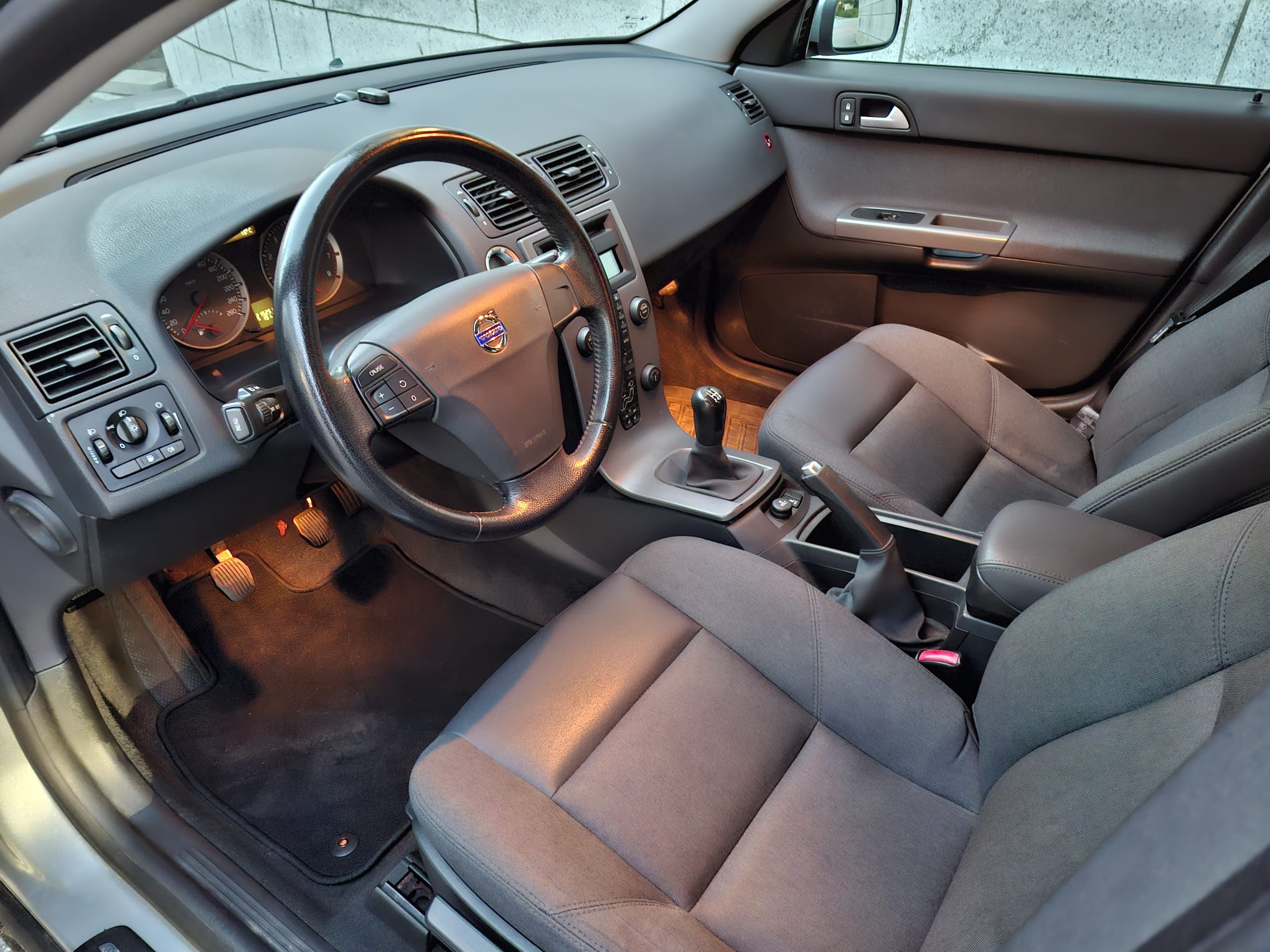 Volvo V50 2.4 140 HK 2006, photo 5/6