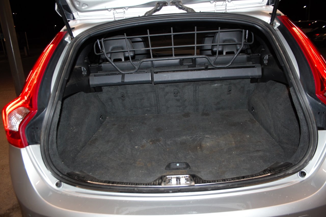 Volvo V60 2015, kuva 4/10