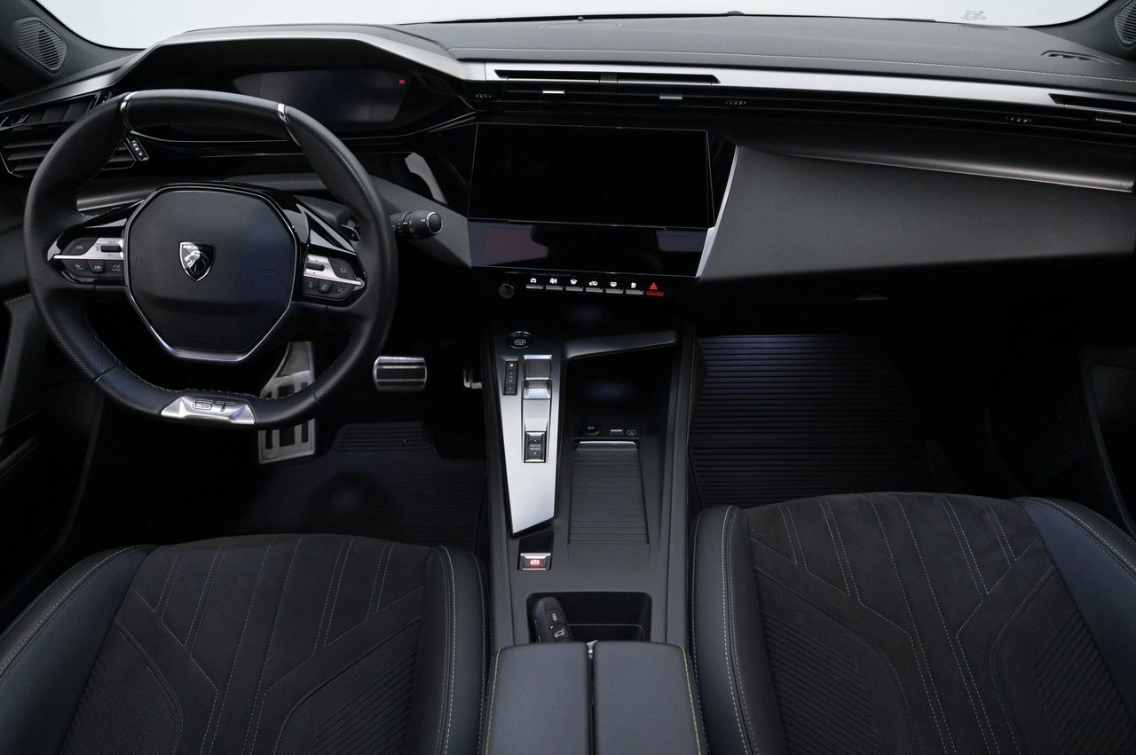 Peugeot 308 Plug-In Hybrid GT 2023, kuva 6/10
