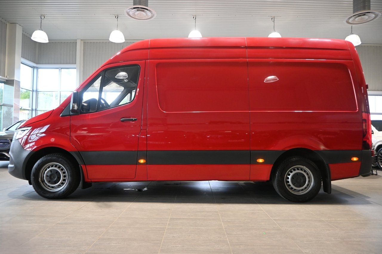 Mercedes-Benz Sprinter 2023, bild 2/10