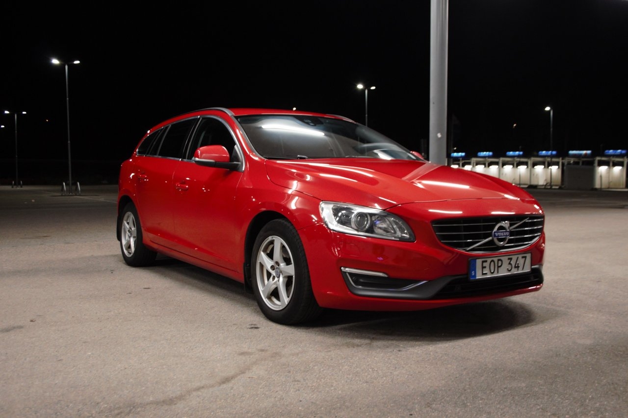 Volvo V60 2015, bild 2/10