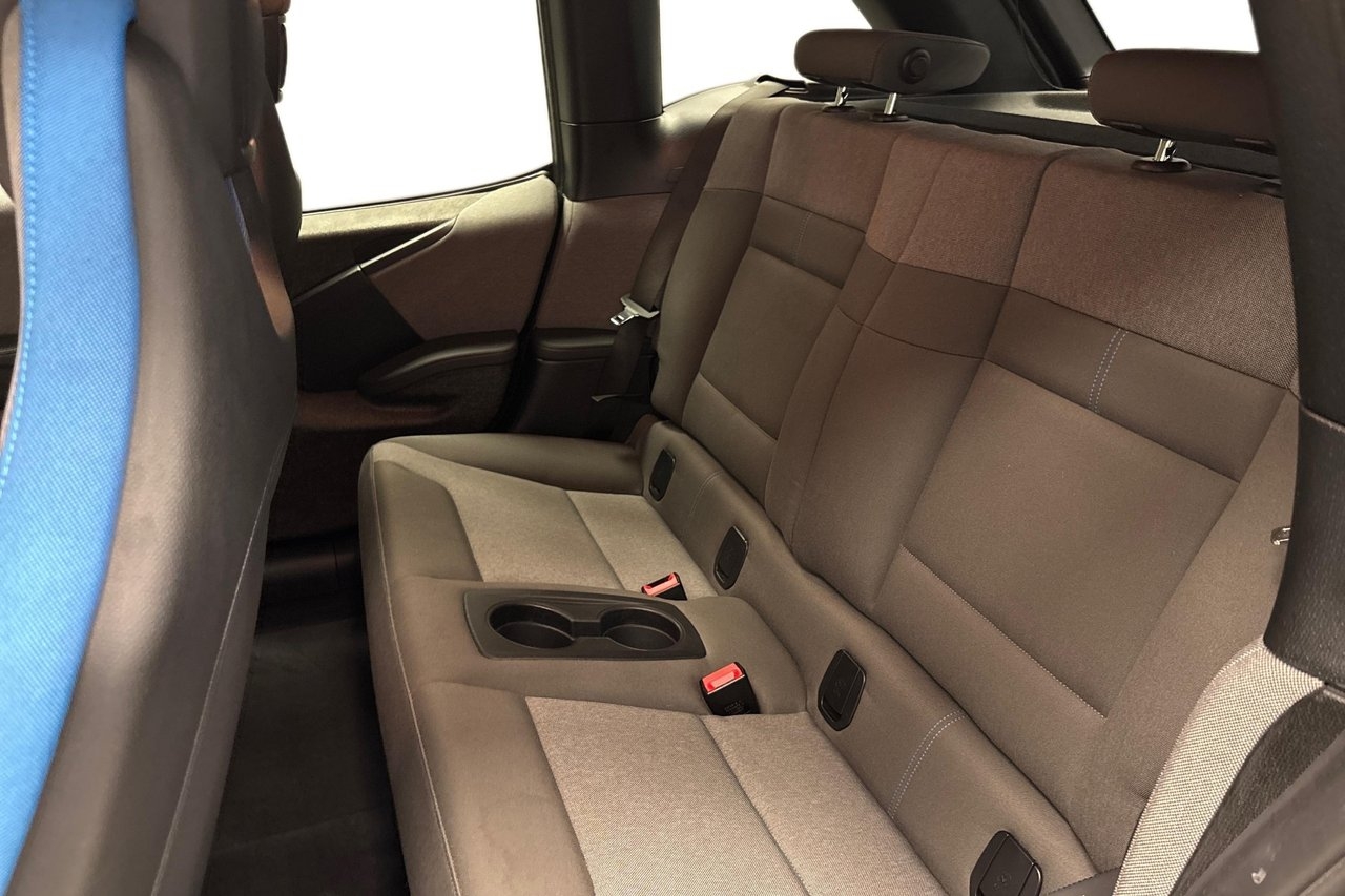 BMW i3 2022, photo 7/10