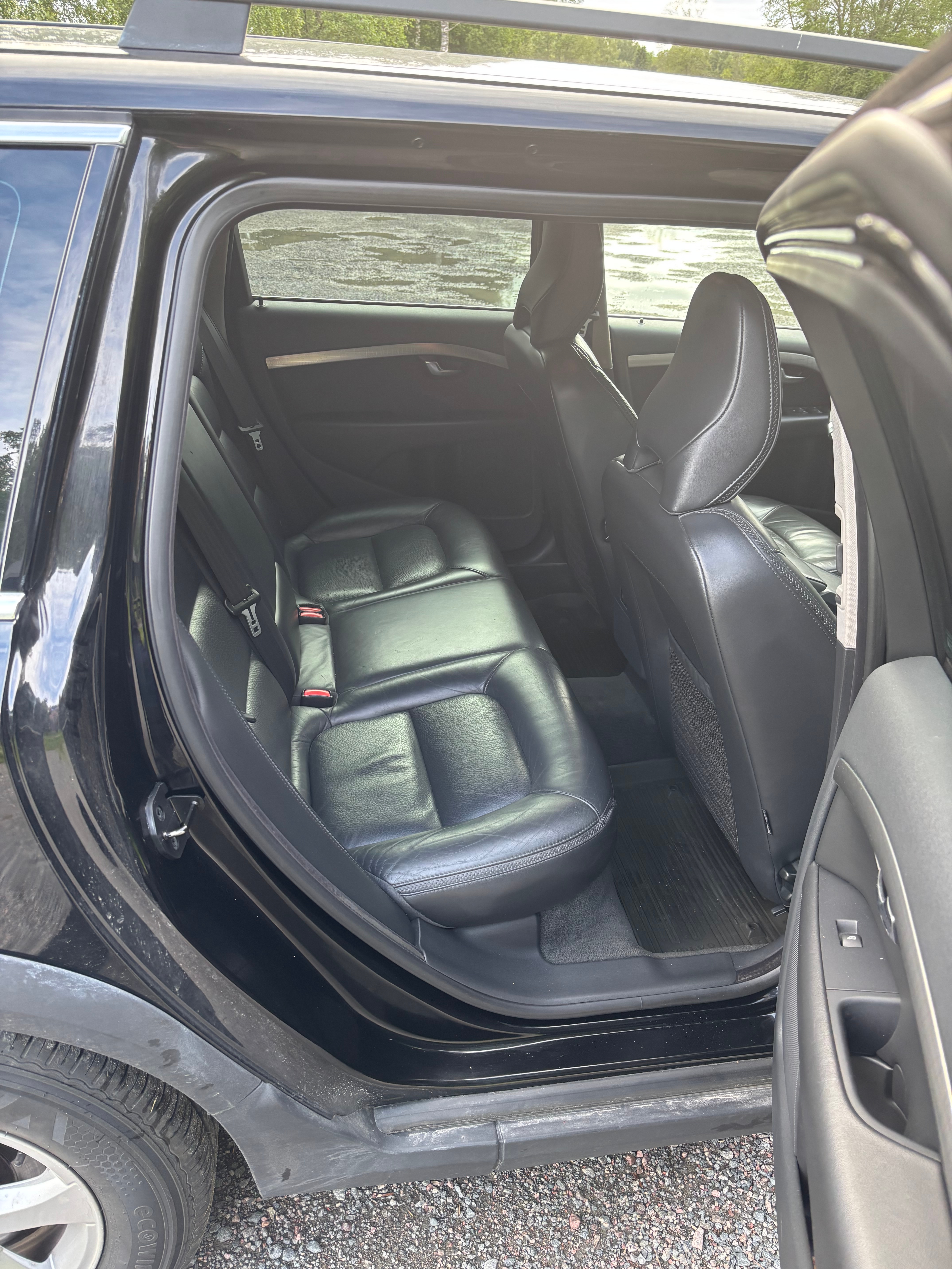 Volvo XC70 D3 AWD Geartronic 2011, bild 3/7