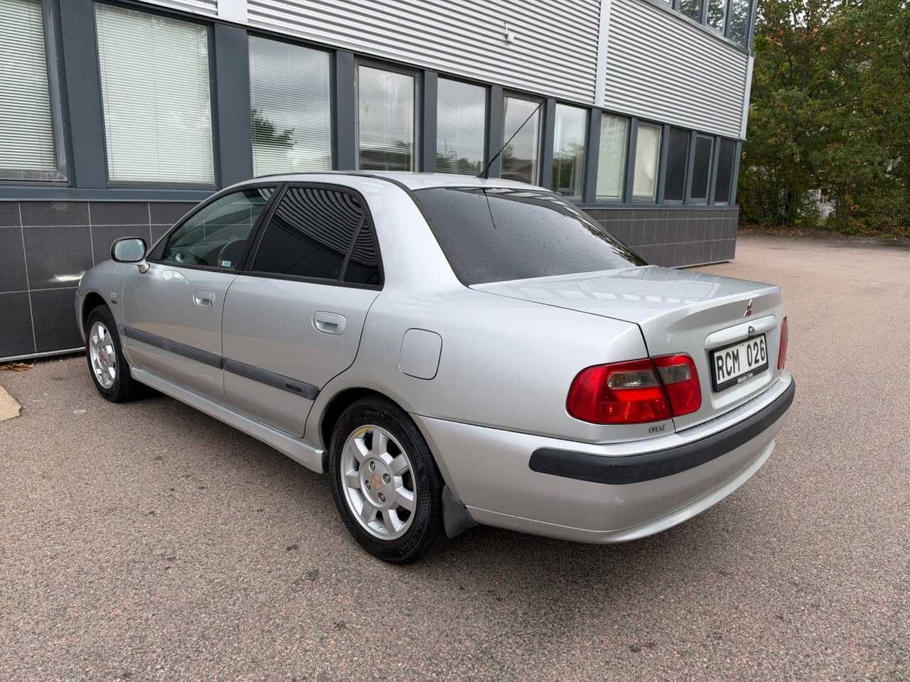 Mitsubishi Carisma 2000, kuva 6/10