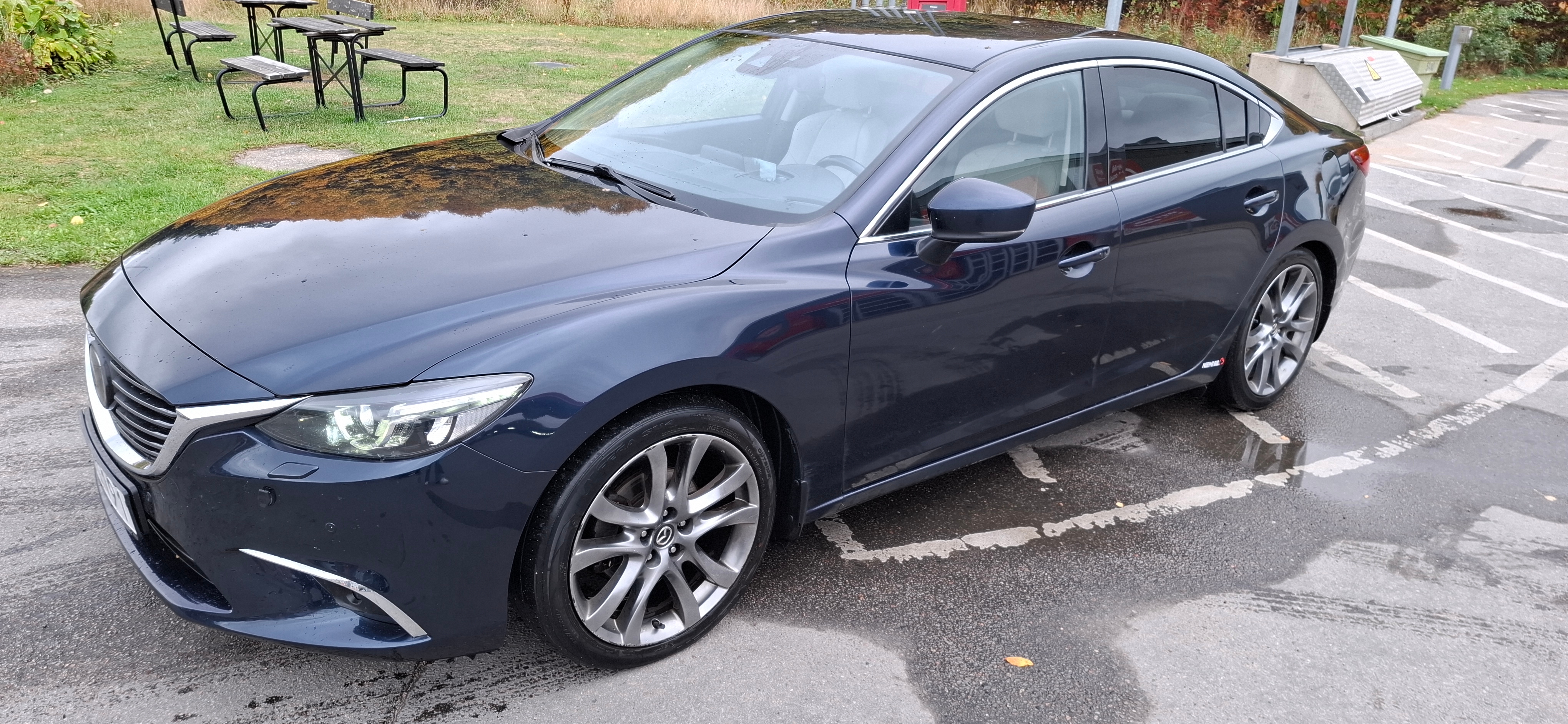 Mazda 6