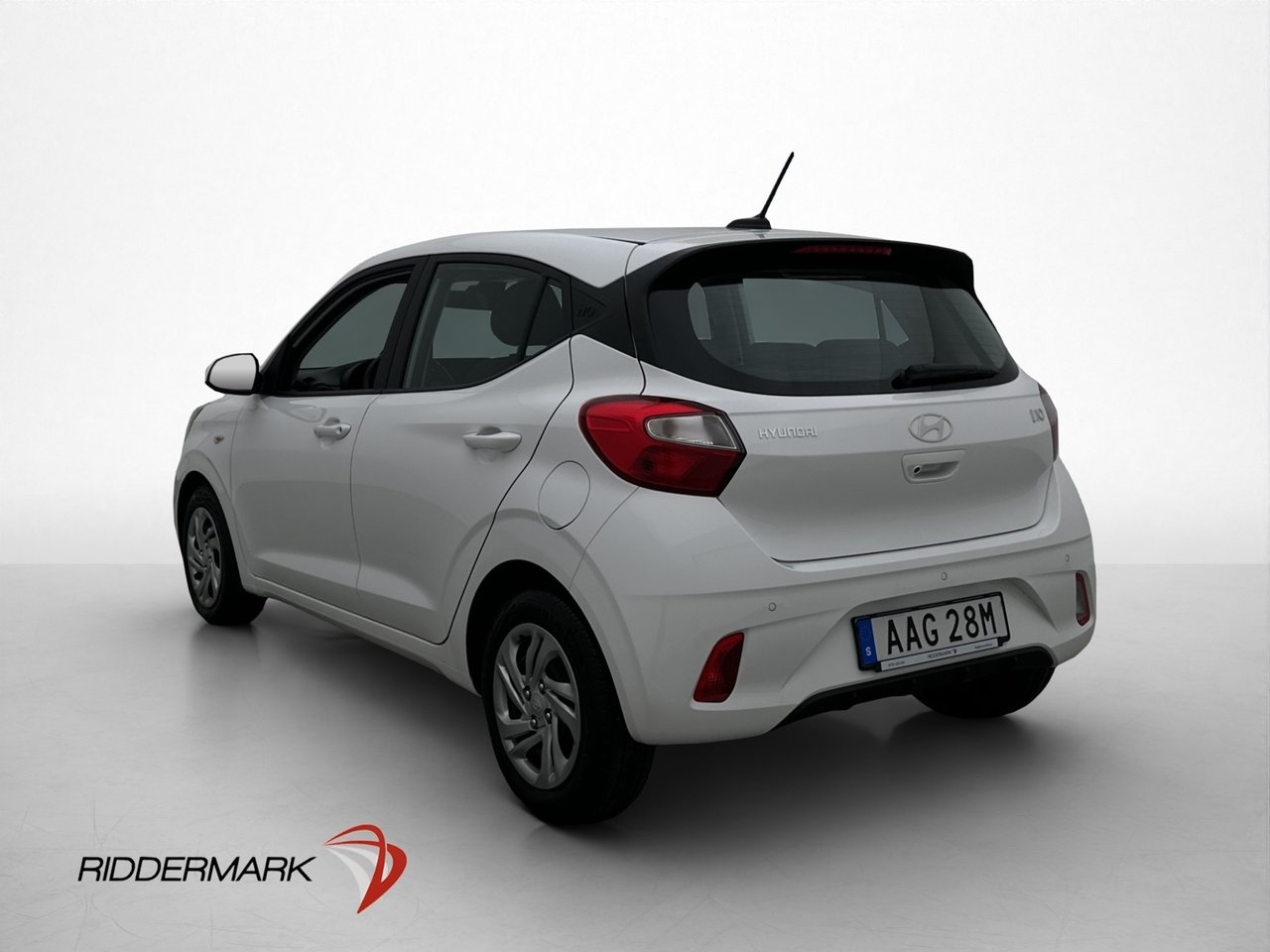 Hyundai i10 1.0 AMT 63hk Essential 2025, photo 6/10