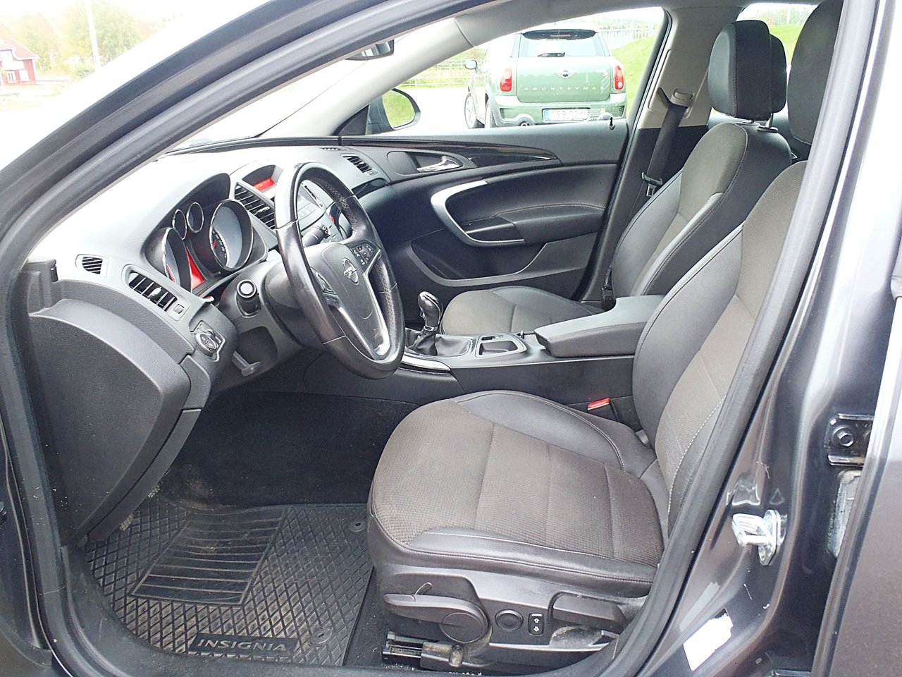 Opel Insignia 2.0 CDTI Cosmo 160hk 2009, kuva 5/10