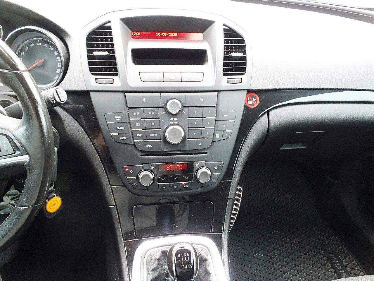 Opel Insignia 2.0 CDTI Cosmo 160hk 2009, kuva 7/10
