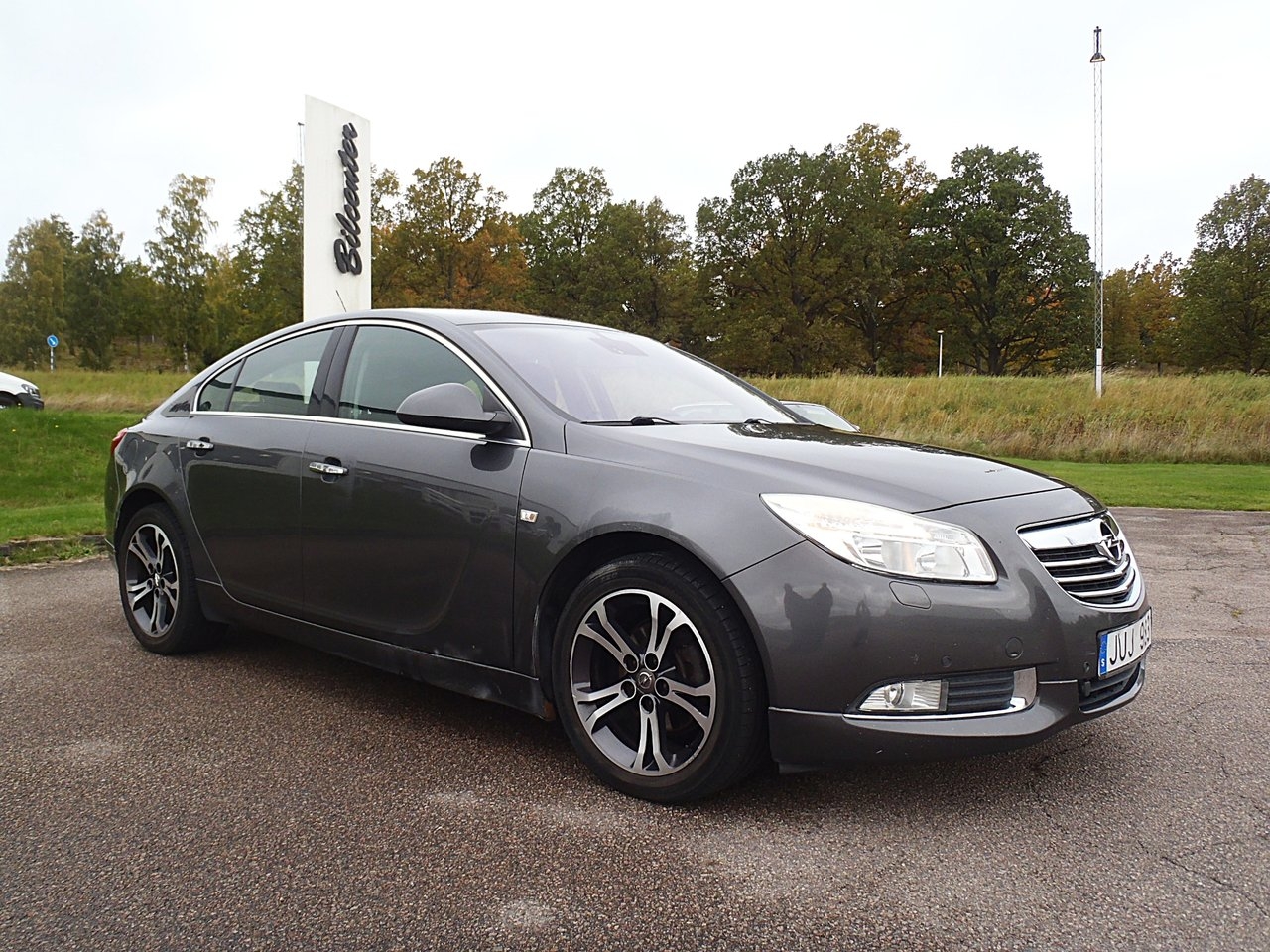 Opel Insignia 2.0 CDTI Cosmo 160hk 2009, kuva 2/10