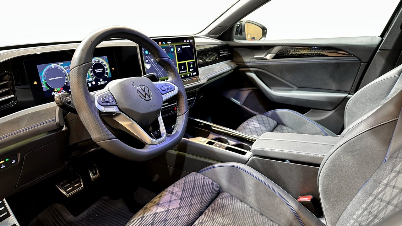Volkswagen Passat 2025, kuva 7/10