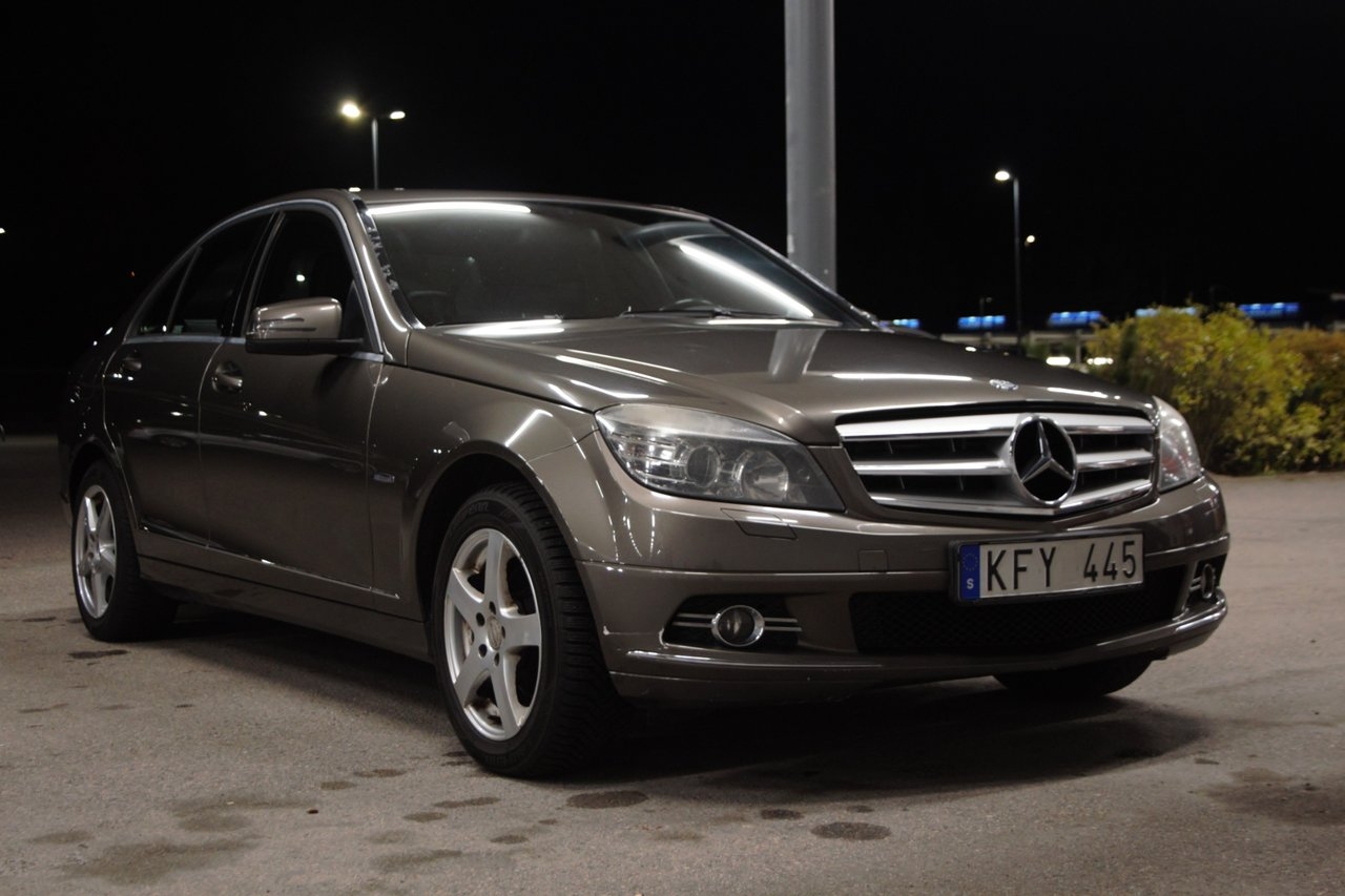 Mercedes-Benz C 2010, kuva 2/10