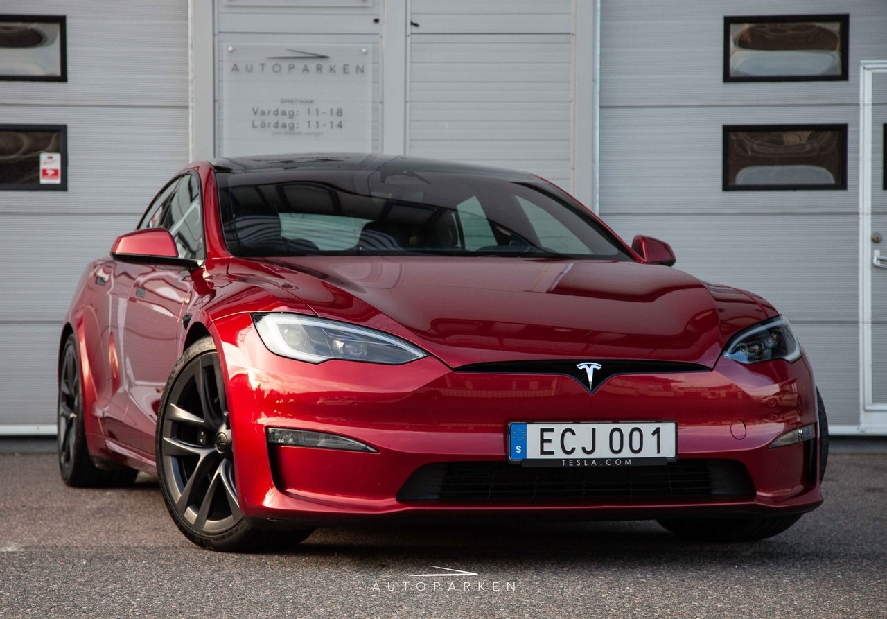 Tesla Model S