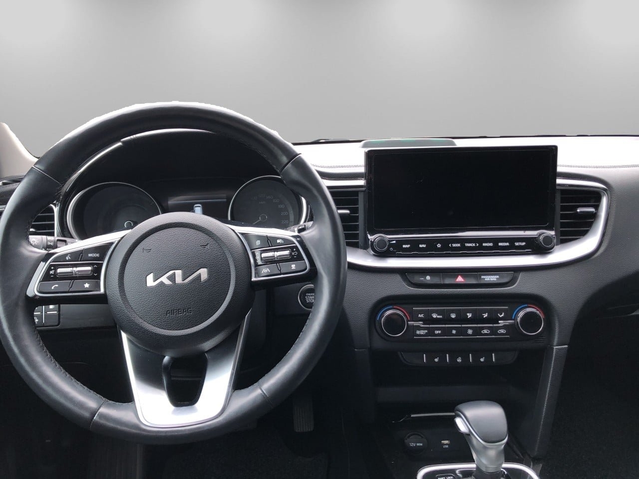 Kia Ceed SW PHEV DCT6 ACTION 2024, bild 7/10