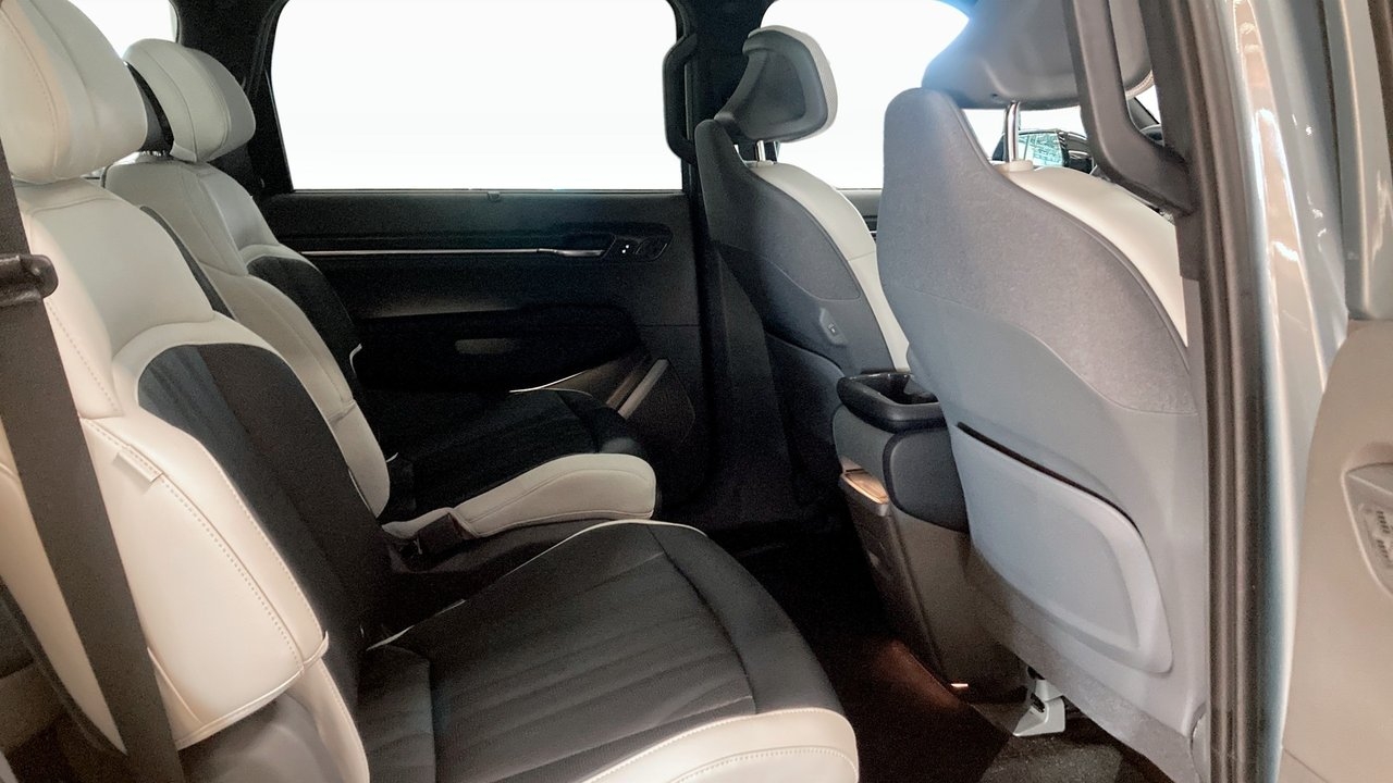 Kia EV9 LINE AWD LONG RANGE 6 SITS 2026, photo 5/10