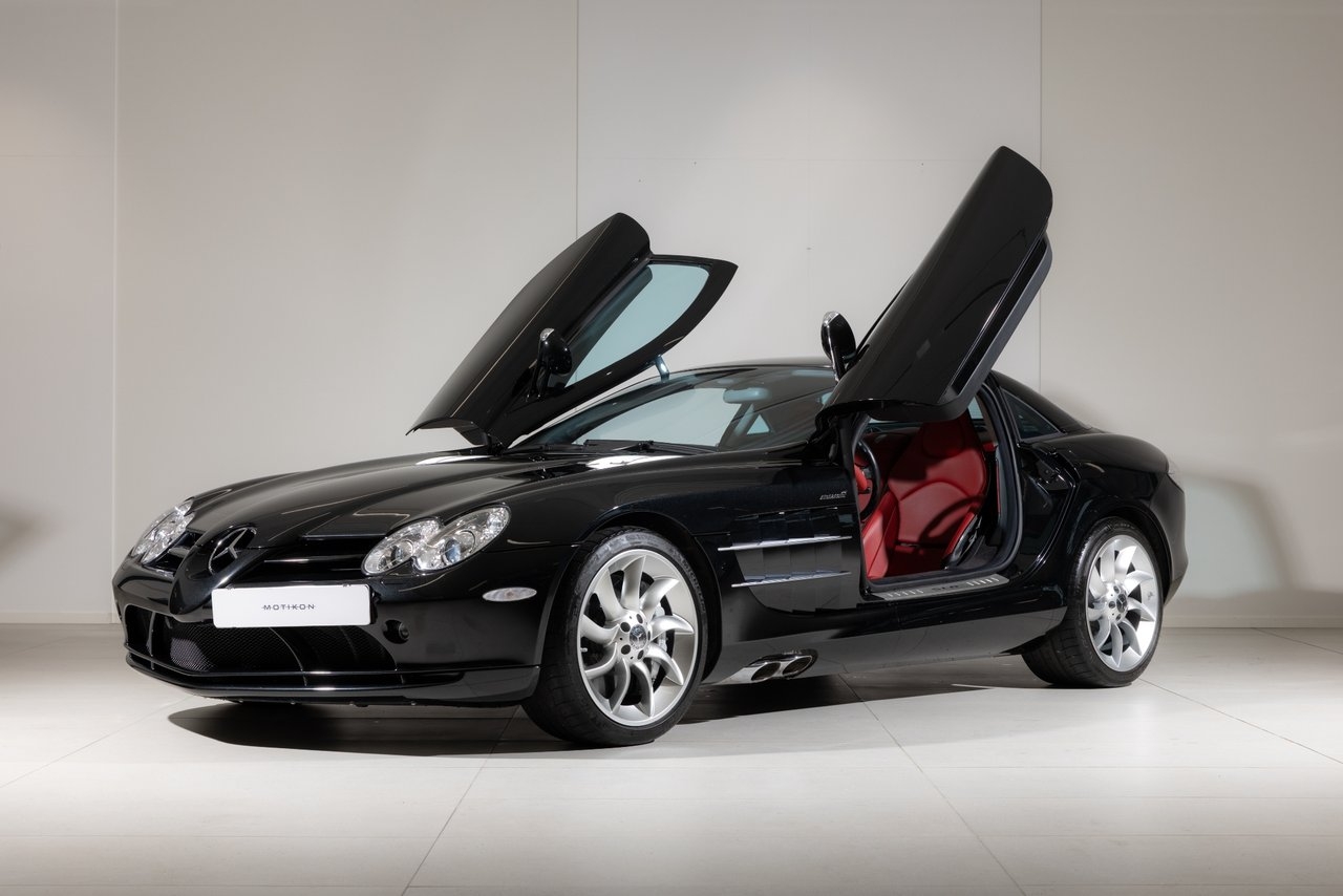 Mercedes-Benz SLR