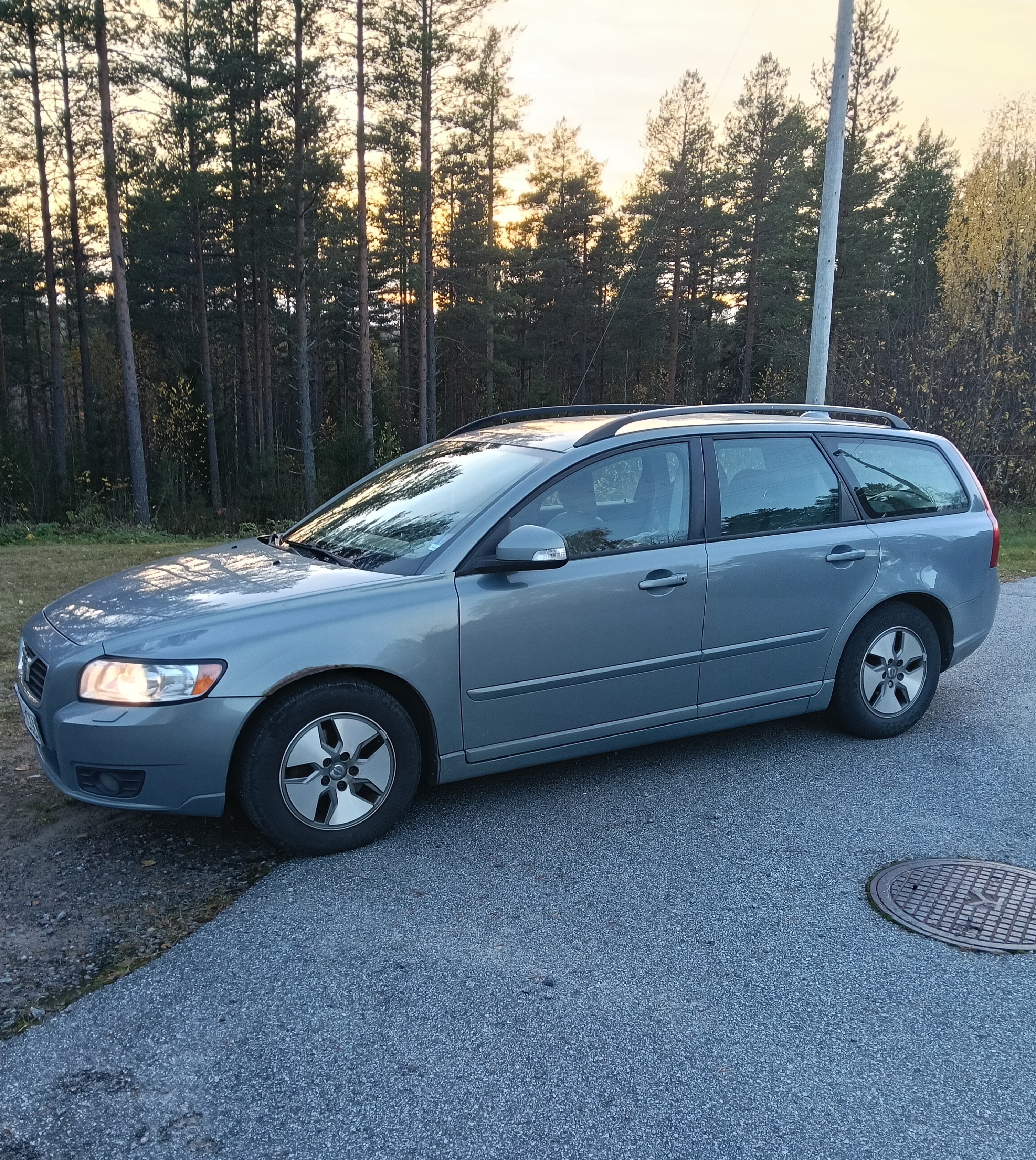 Volvo V50