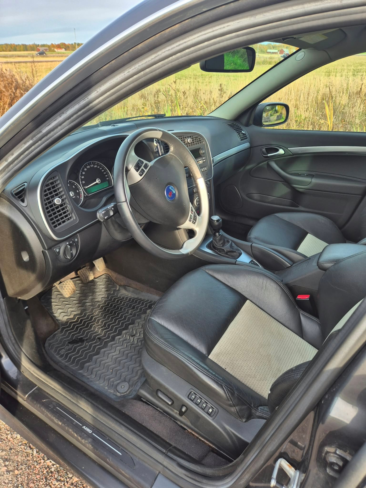 Saab 9-3 SportCombi 2.0 T XWD Manuell 2009, bild 6/9