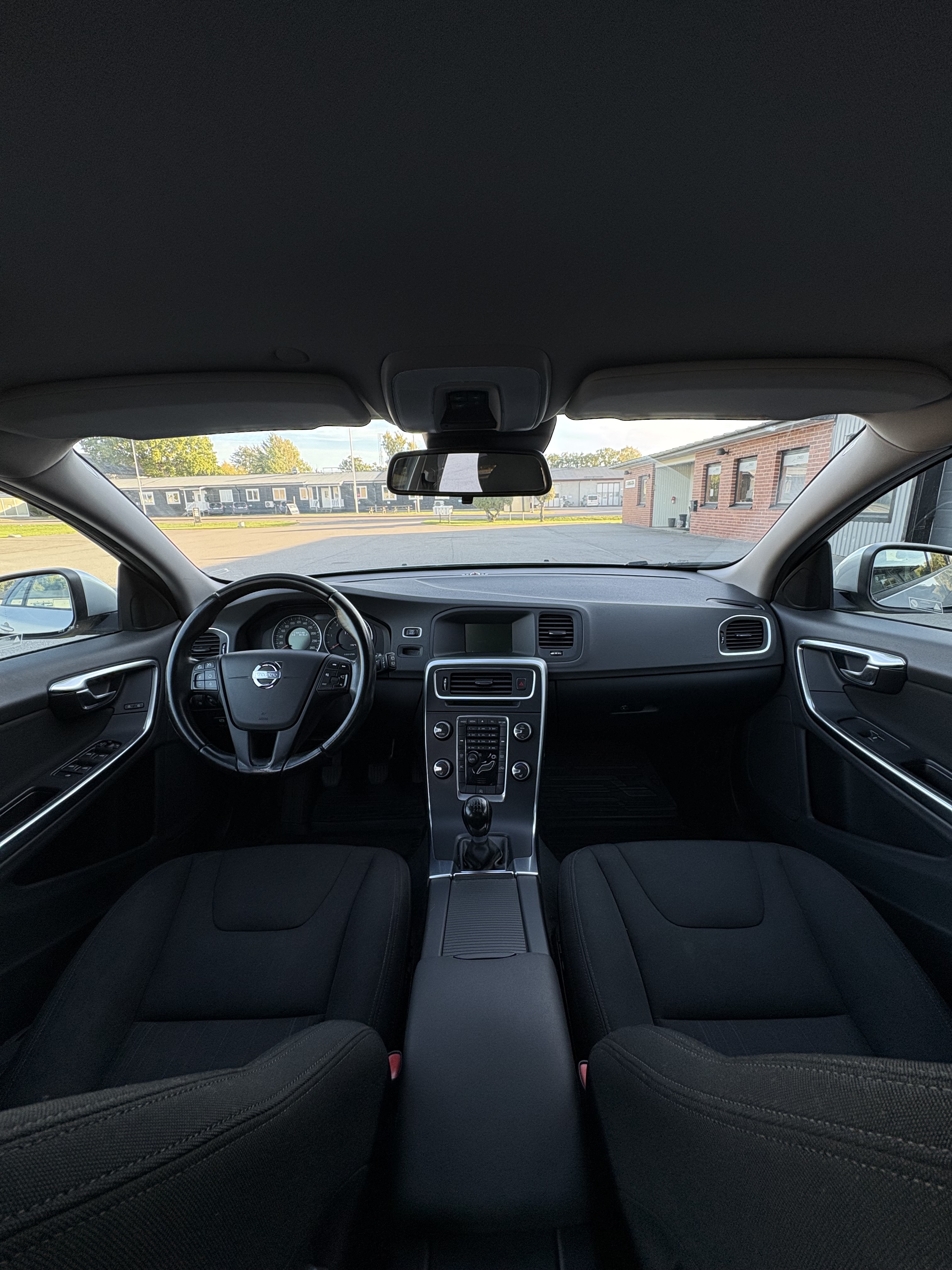 Volvo V60 D2 Manuell 2013, bild 4/5