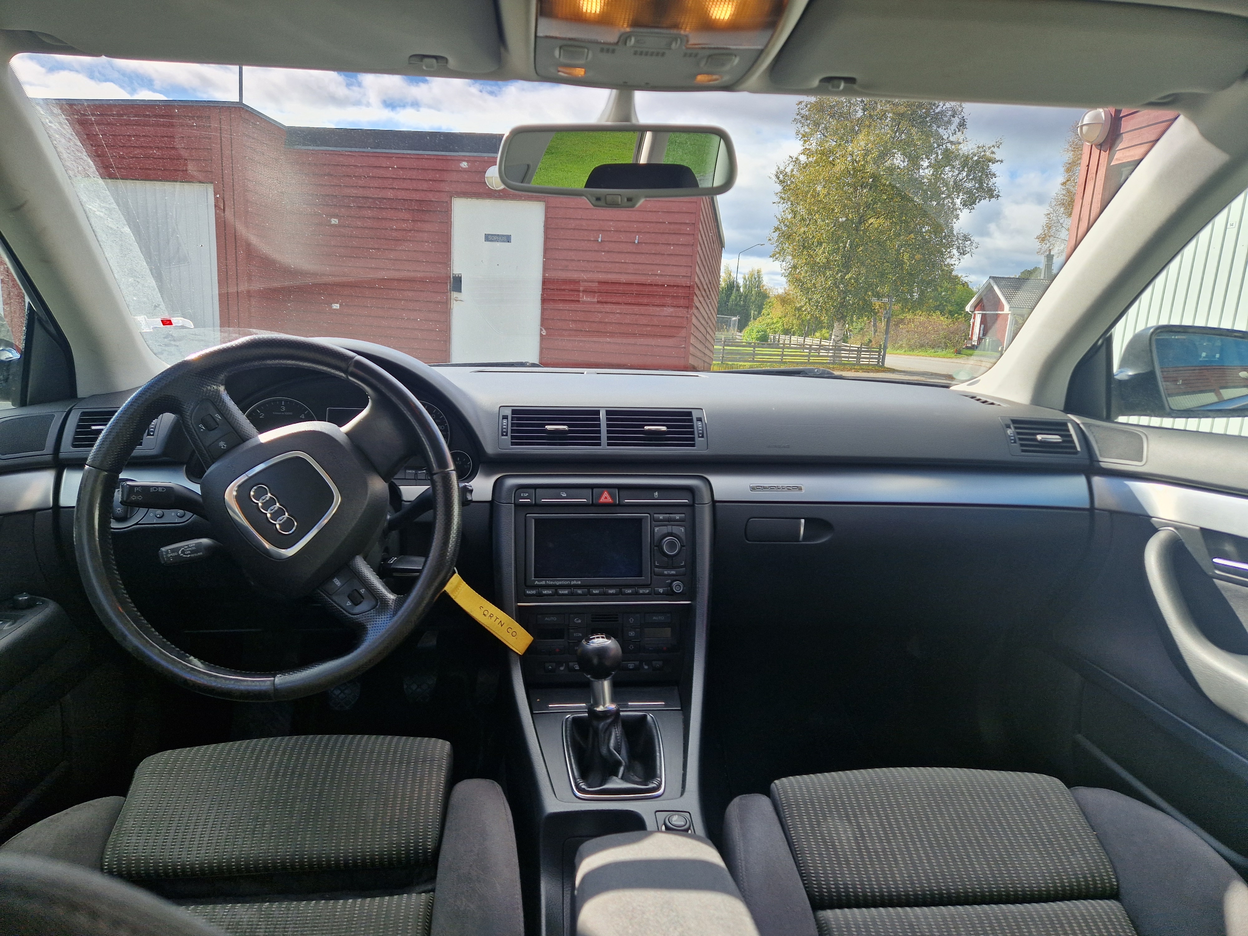 Audi A4 Avant 3.0 TDI V6 quattro Manuell 2007, bild 4/4
