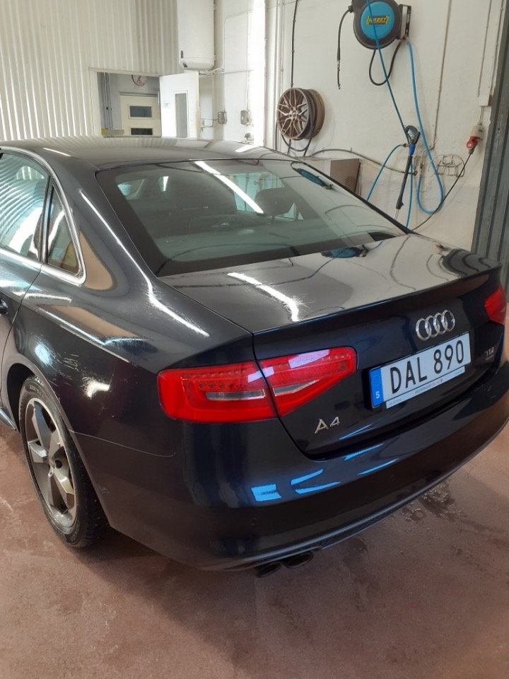 Audi A4 2015, bild 2/6