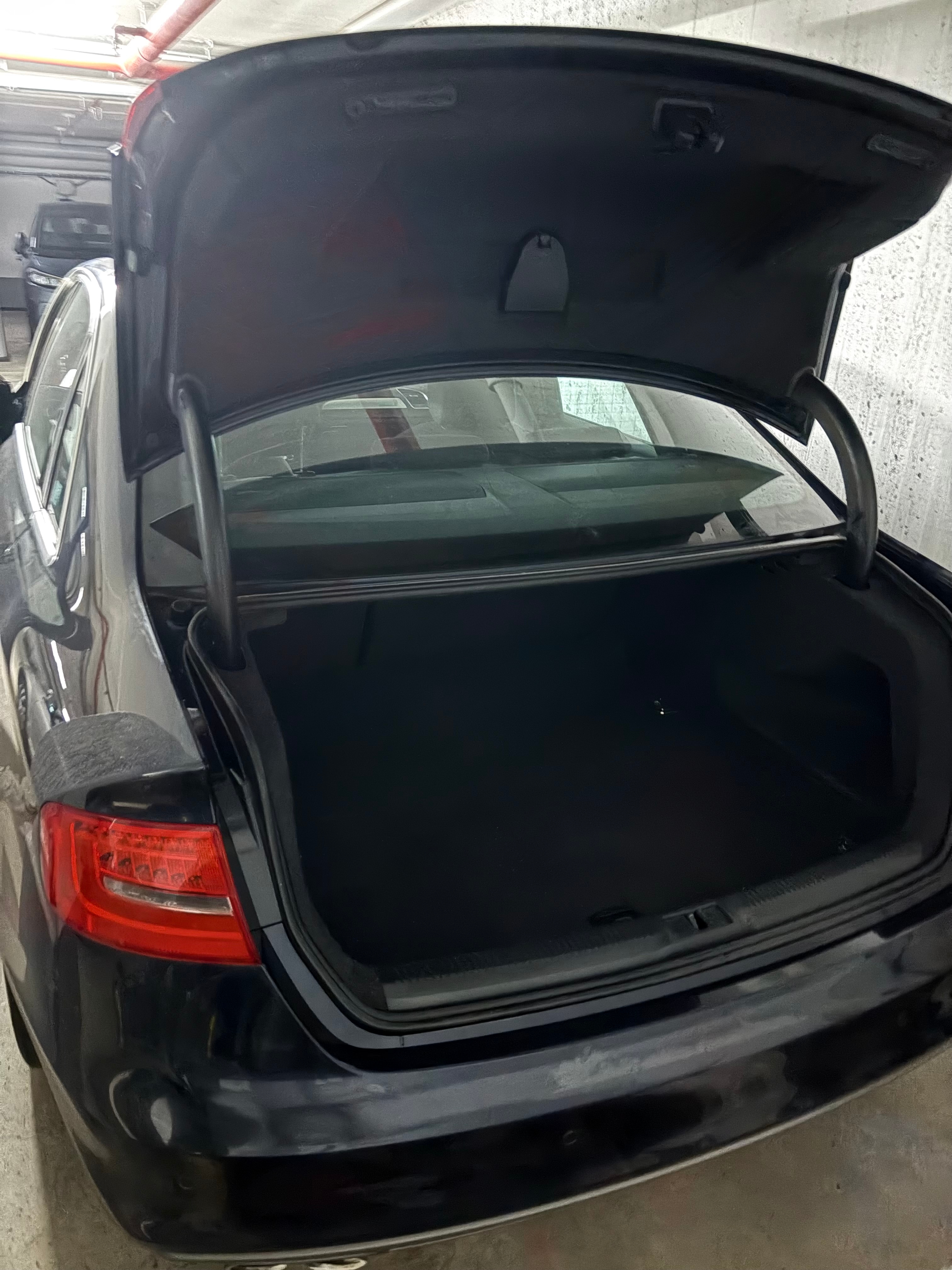 Audi A4 2015, bild 5/6