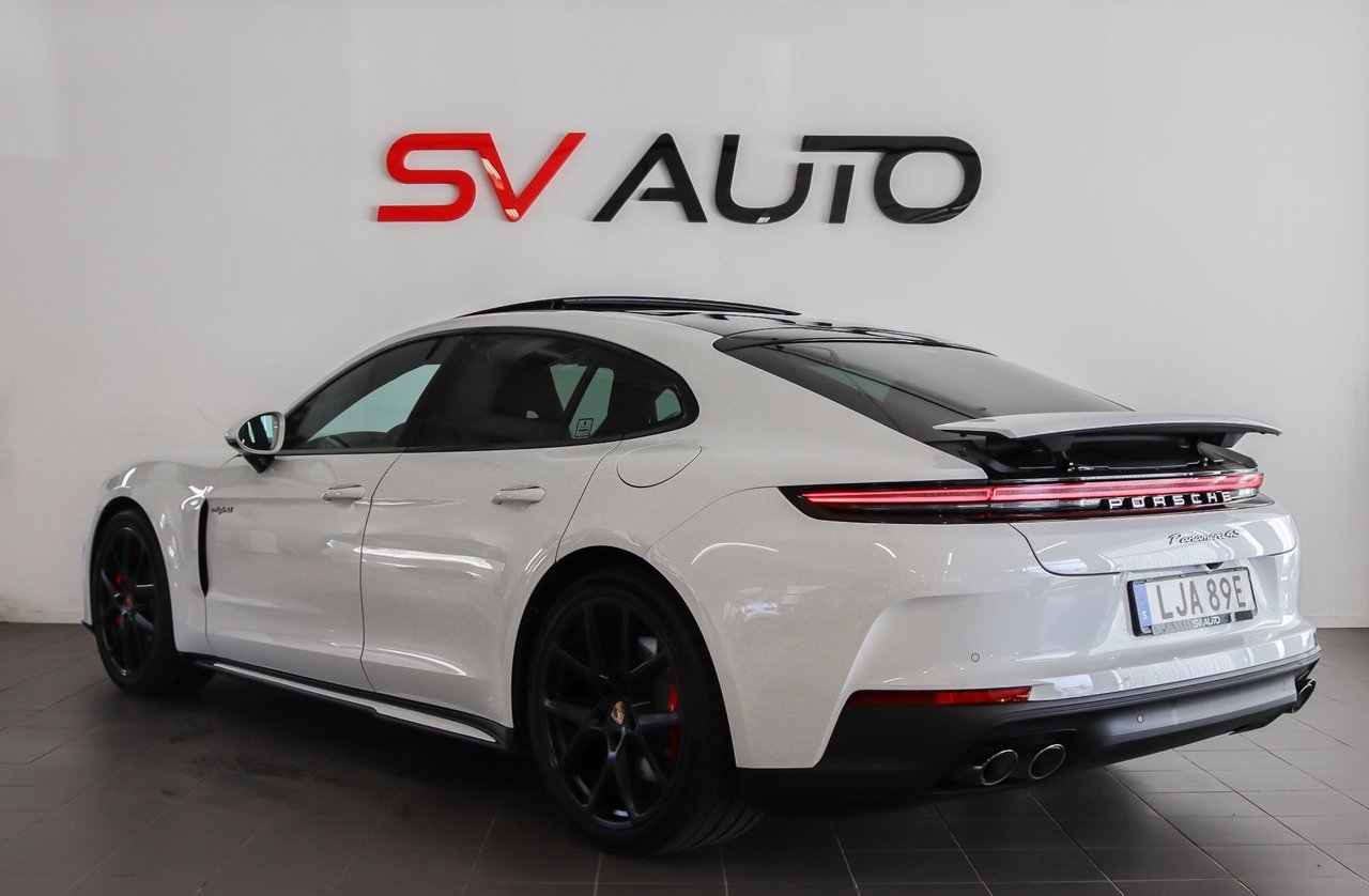 Porsche Panamera 2025, photo 4/10